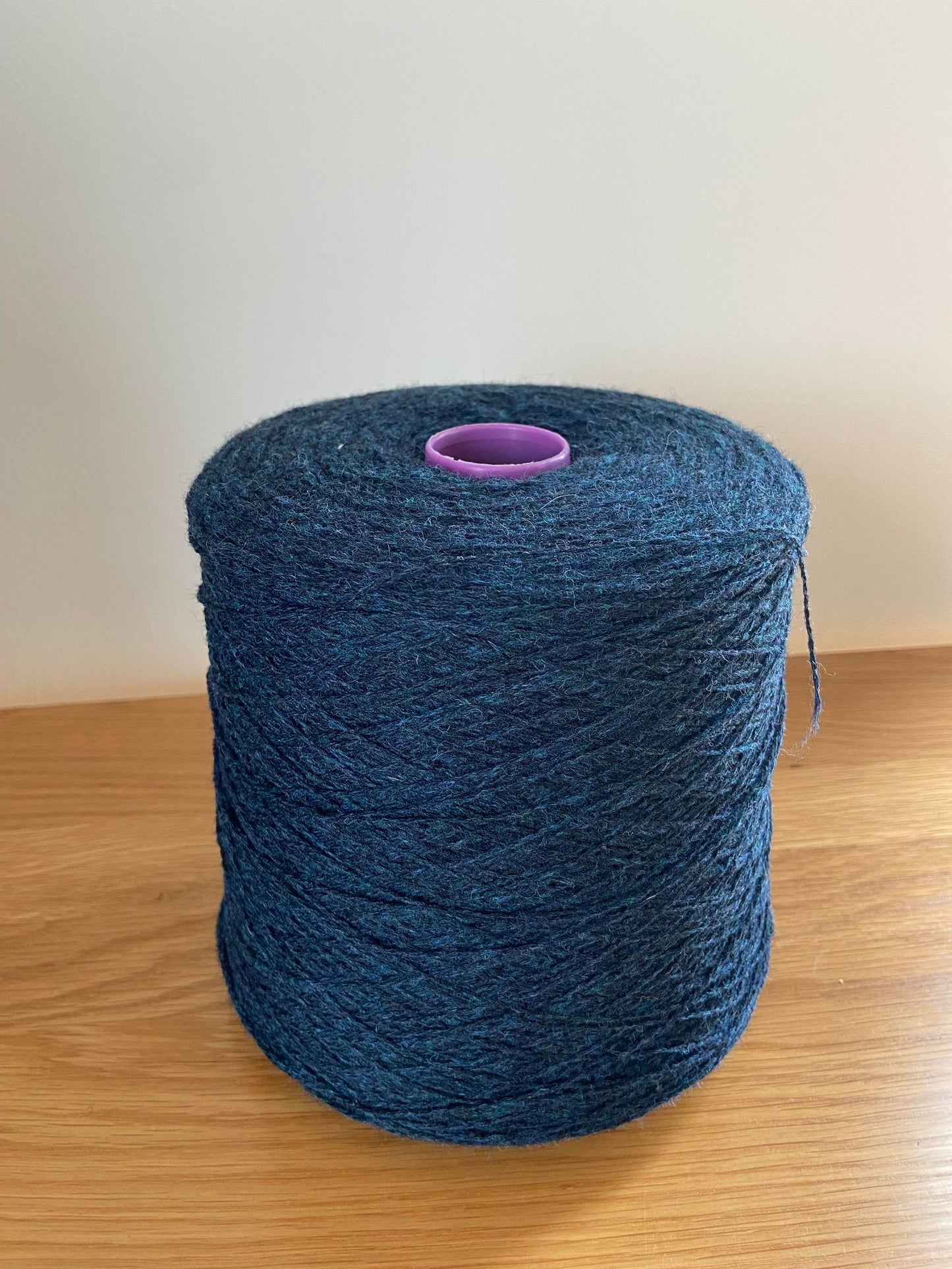 Petrel - Gardiners Yarn Cone 875g