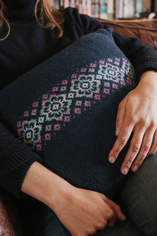 Rig O' Flooers Cushion -Pattern Download