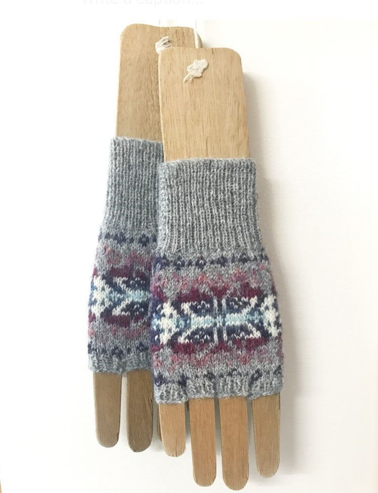 Tina's Mitts / Fingerless Gloves