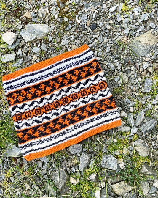 Digital Pattern For Puffin Cowl